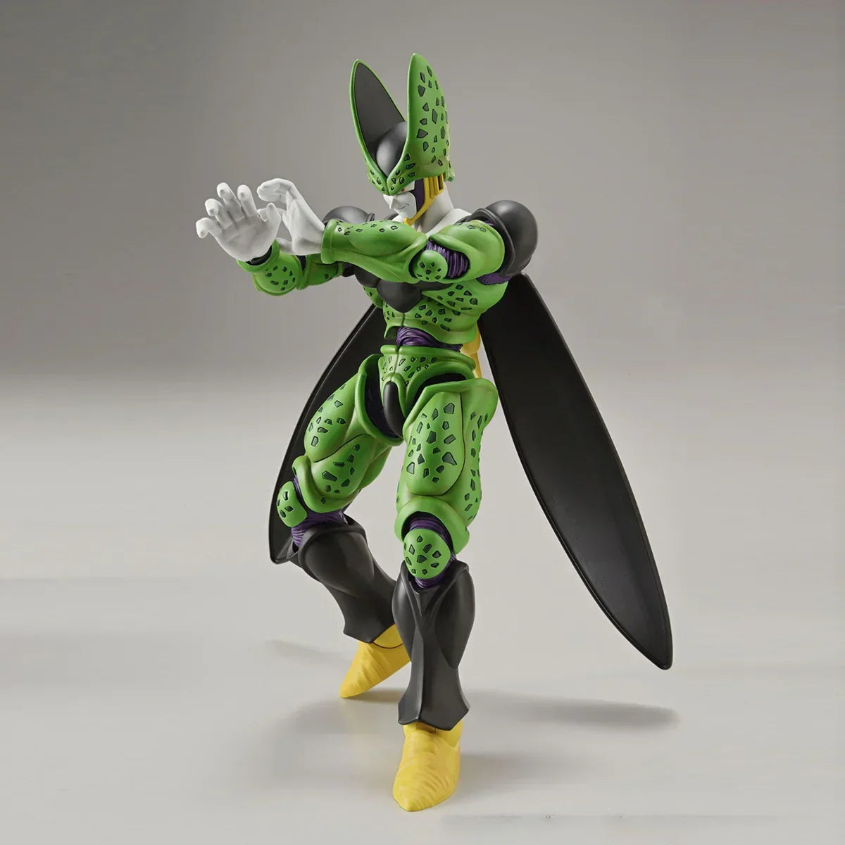 Bandai Dragon Ball Z Perfect Cell Figure-rise Model Kit - A-Z Toy Hobby