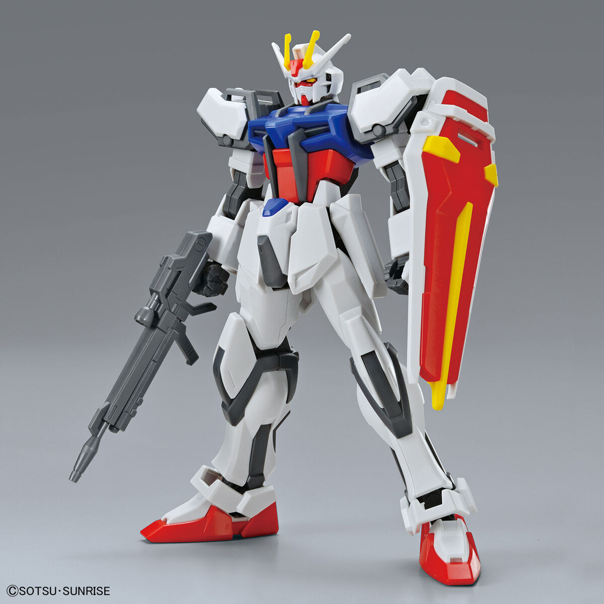 Bandai Entry Grade Strike Gundam 1/144 Model Kitt