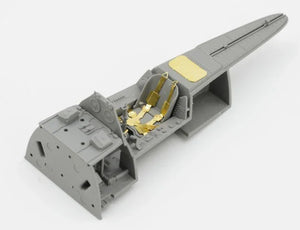 Border Model BF009 Focke-Wulf FW190A-8 4 in 1 (R2/R6/R7/R8) 1/35 Model Kit - A-Z Toy Hobby