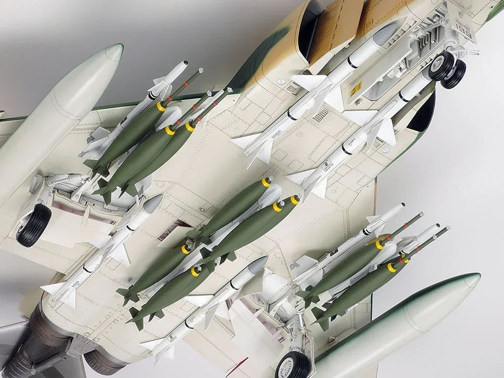 Tamiya 60305 McDonnell F-4 C/D Phantom II 1/32 Model Kit - A-Z Toy Hobby