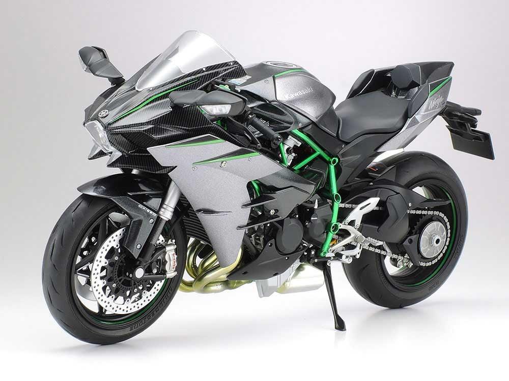 Tamiya 14136 Kawasaki Ninja H2 Carbon 1/12 Model Kit - A-Z Toy Hobby