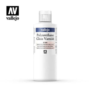 Vallejo Gloss Polyurethane Varnish Paint - A-Z Toy Hobby