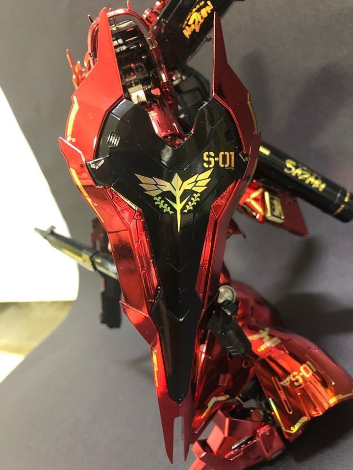 Delpi Gold Holo Water Decal For RG Sazabi - A-Z Toy Hobby