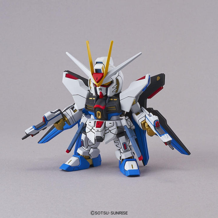 Bandai 006 Strike Freedom Gundam SD EX-Standard Model Kit - A-Z Toy Hobby