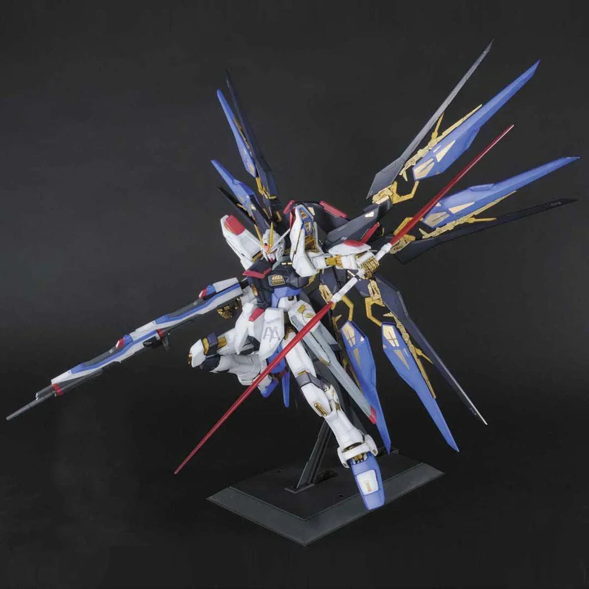 Bandai Strike Freedom Gundam PG 1/60 Model Kit – A-Z Toy Hobby