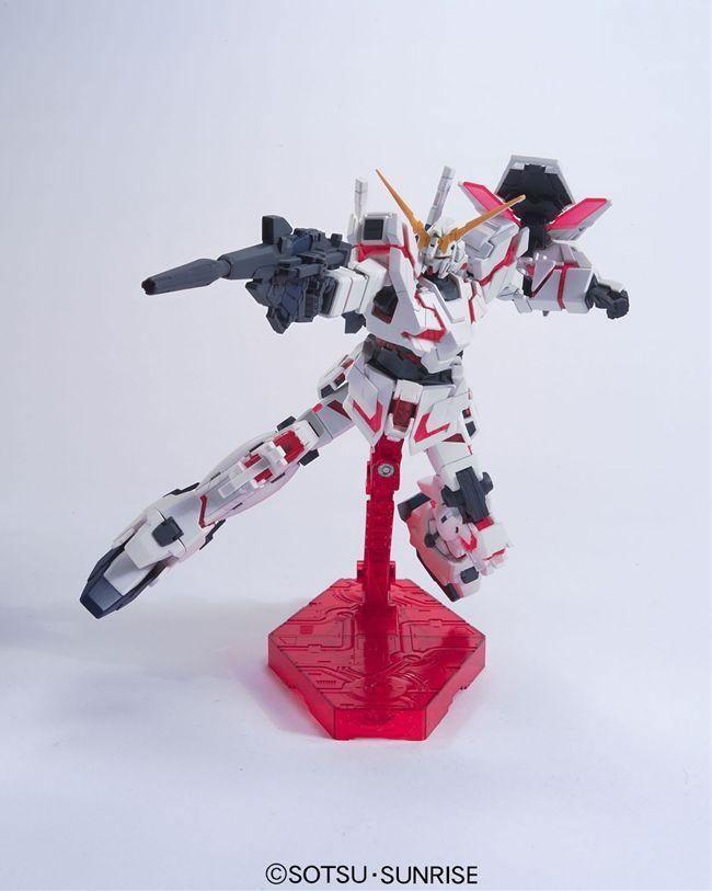 Bandai 100 Unicorn Gundam Destroy Mode HGUC 1/144 Model Kit - A-Z Toy Hobby