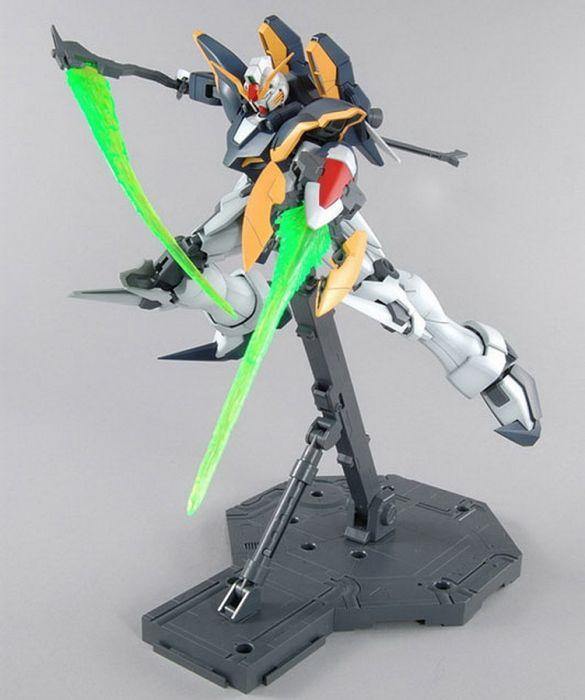 Bandai Gundam Deathscythe XXXG-01D EW Ver. MG 1/100 Model Kit - A-Z Toy Hobby