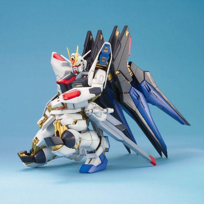 Bandai Strike Freedom Gundam MG 1/100 Model Kit - A-Z Toy Hobby